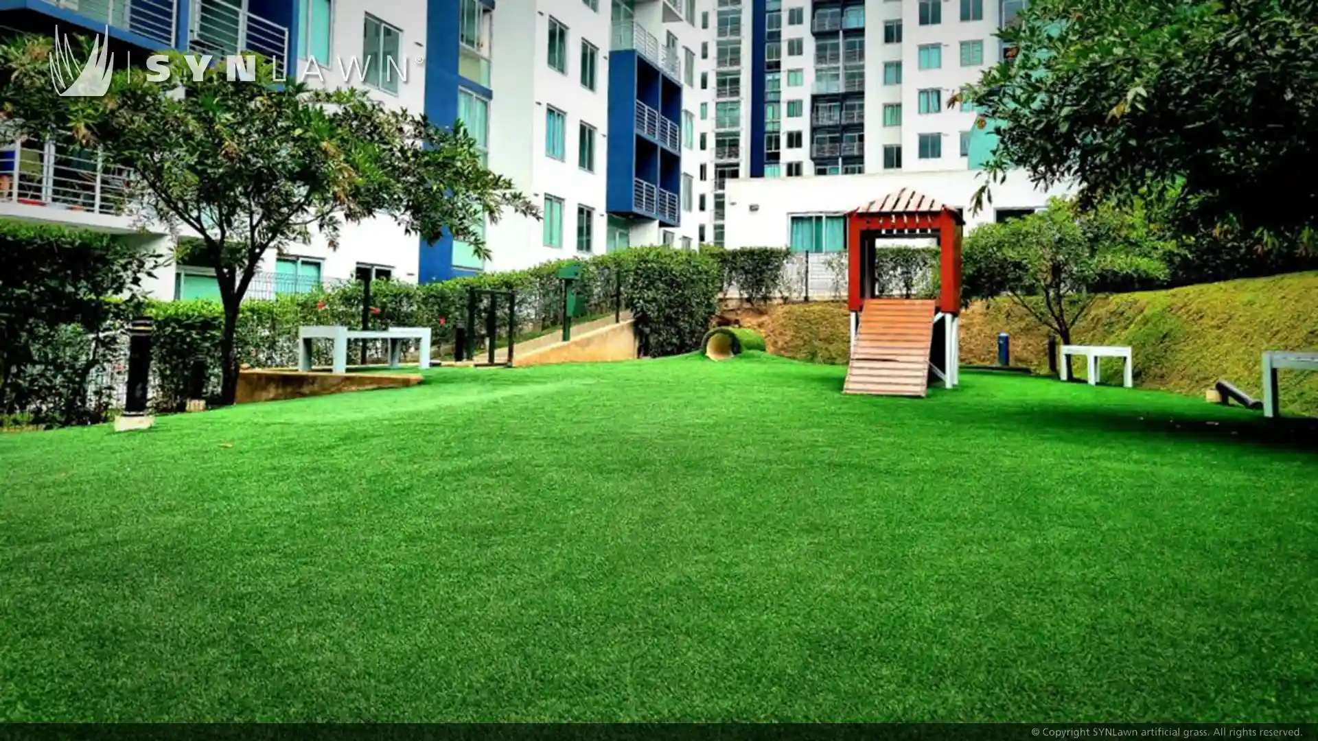 BambĂş Eco Urbano Condominium Builds Urban Oasis for Four-Legged Residents