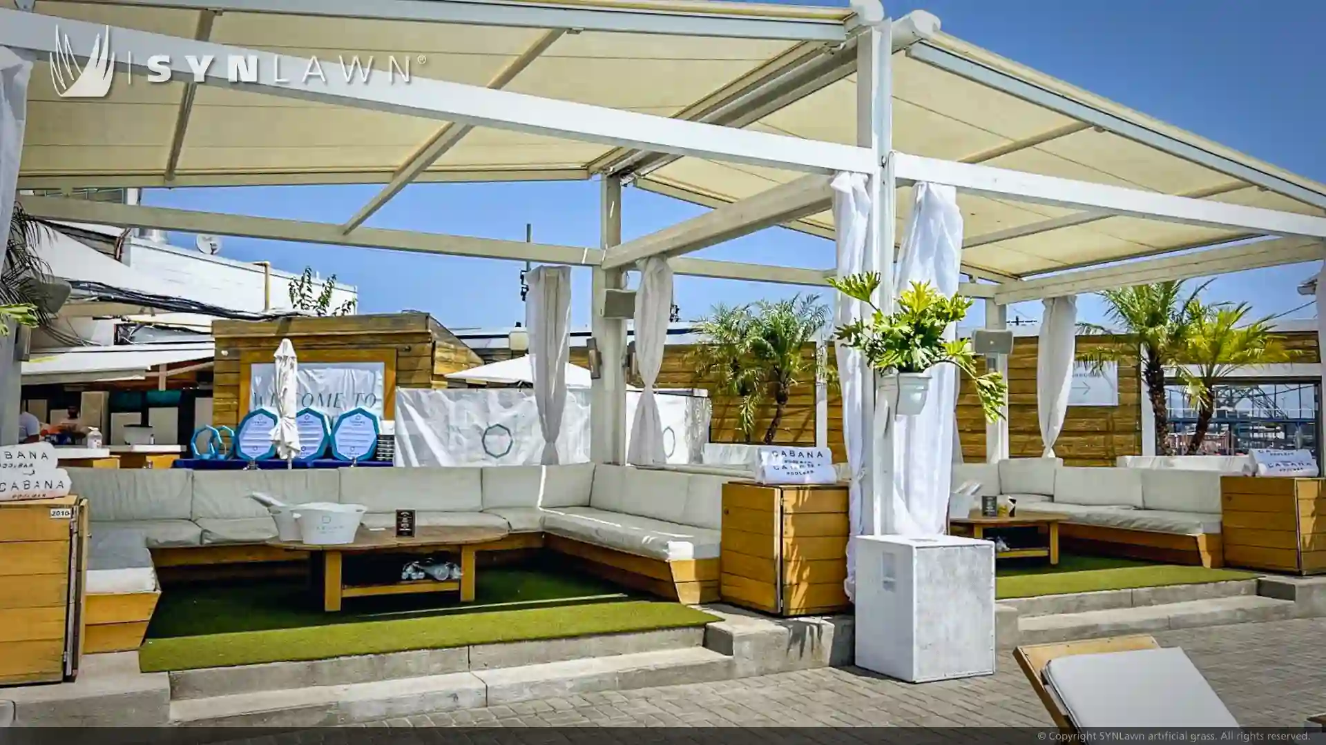 SYNLawn artificial grass at the Cabana Pool Bar in Toronto Ontario image of synlawn artificial grass at cabana pool bar Toronto Ontario